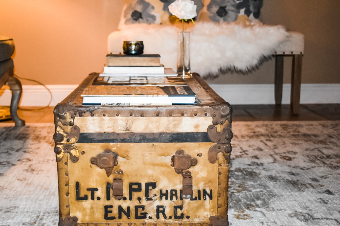 antique trunk coffee table