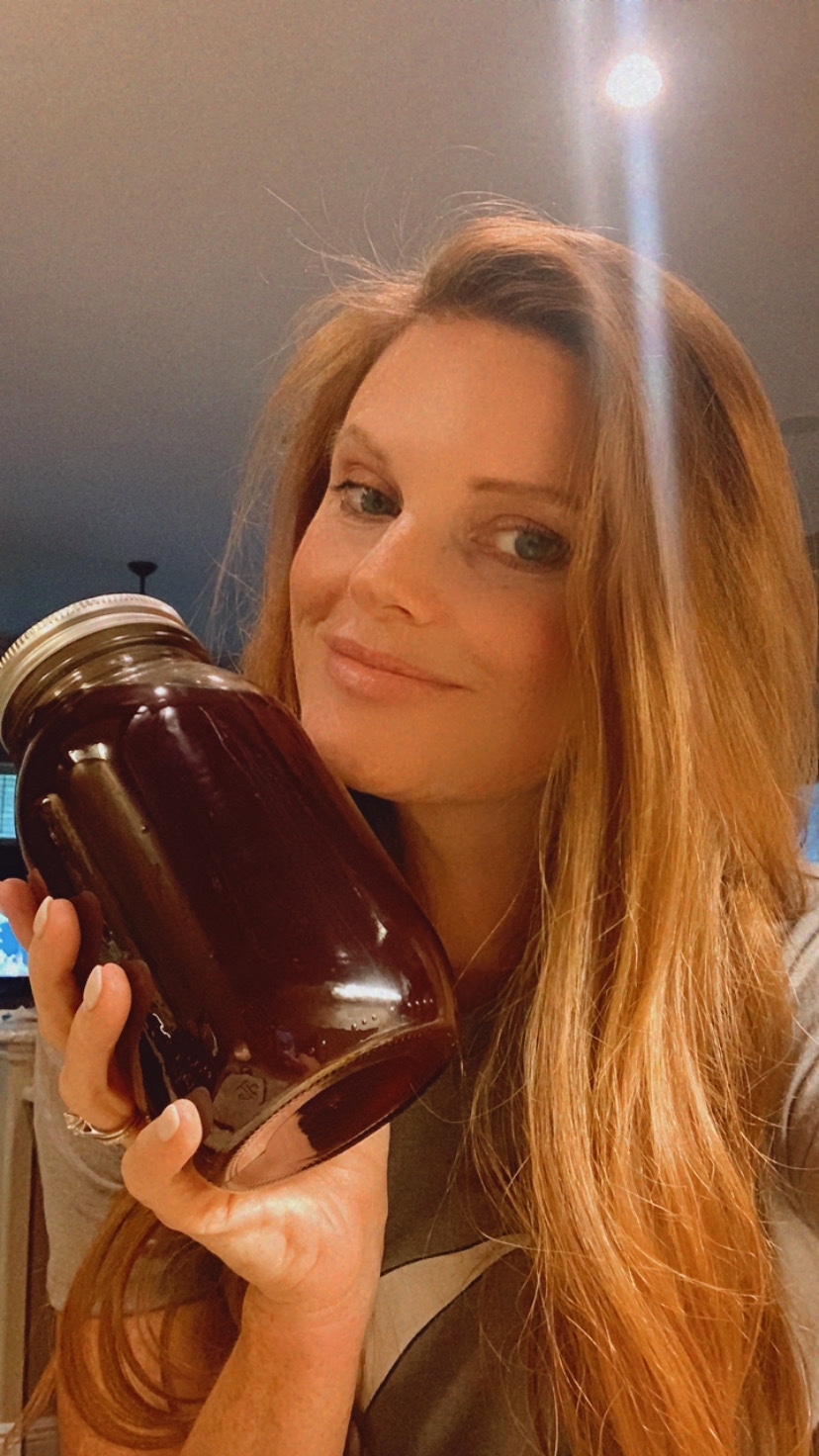 DIY Herbal Hair Rinse for Health and Shine