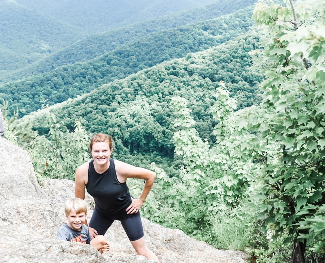 Summer Hiking Outfits
